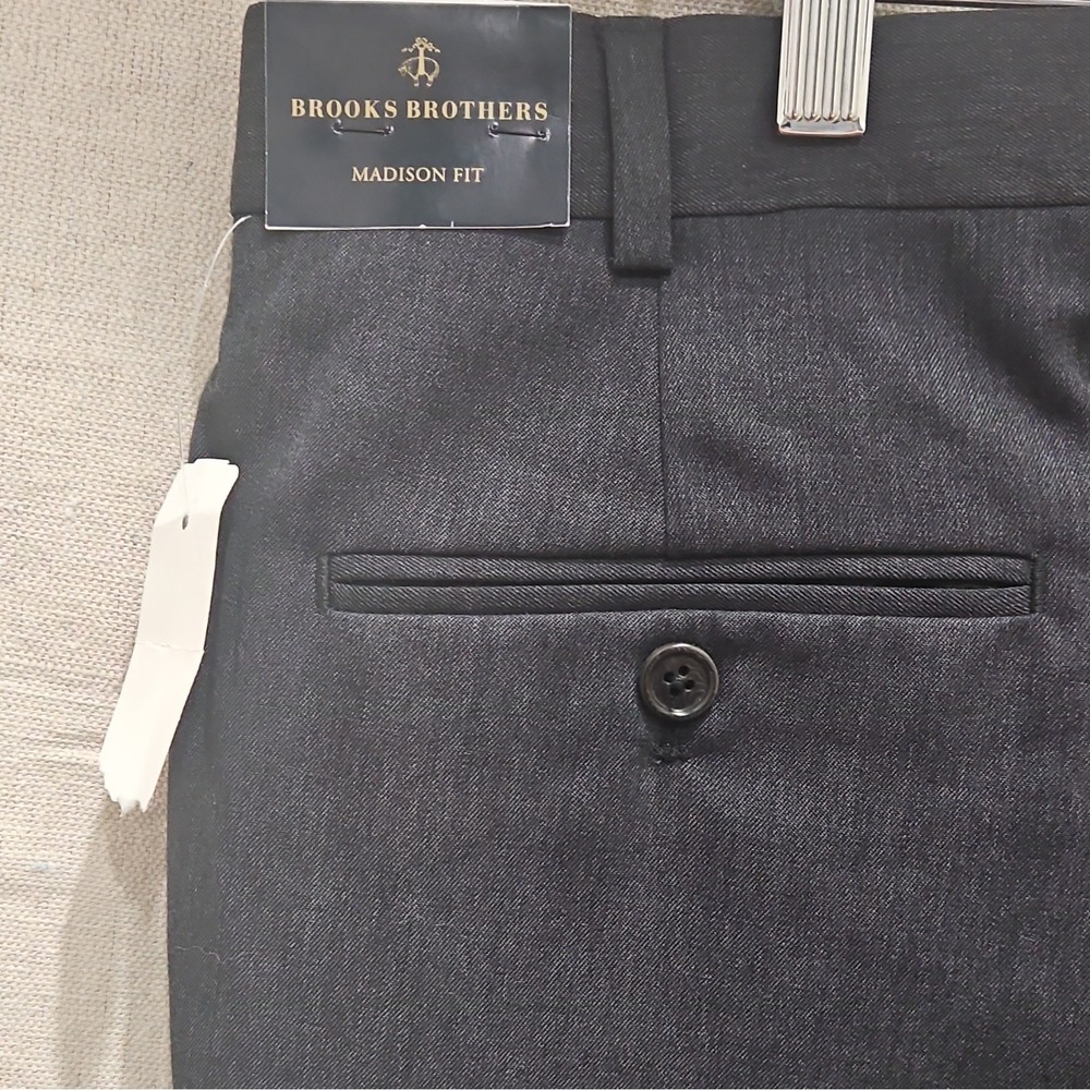 Brooks Brothers Madison Fit Pleated Cuffed Dress Pants Charcoal Grey 40x34 NWT